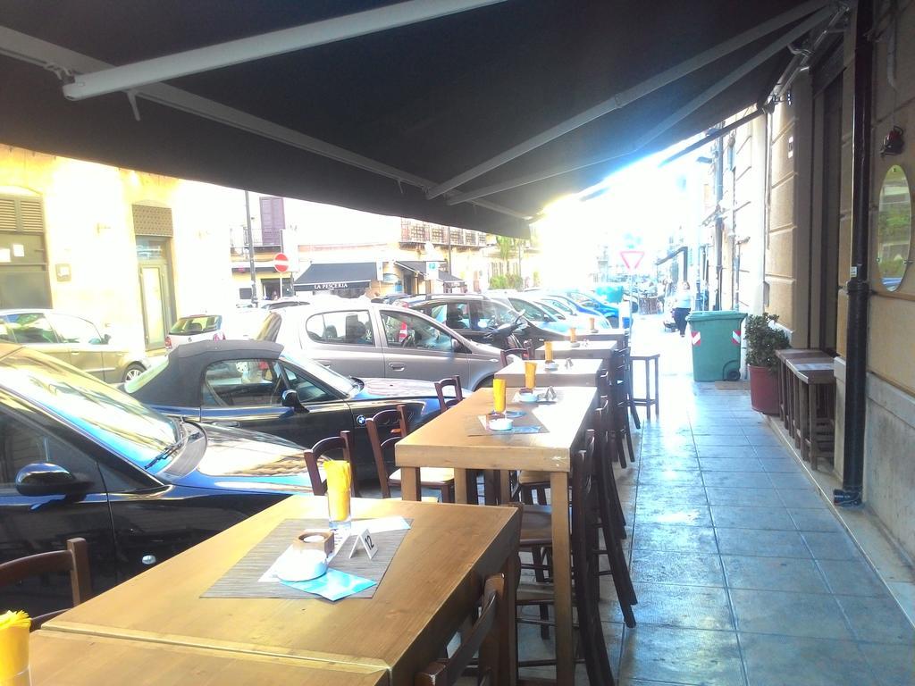 Casa Politeama Palermo Apartment ภายนอก รูปภาพ